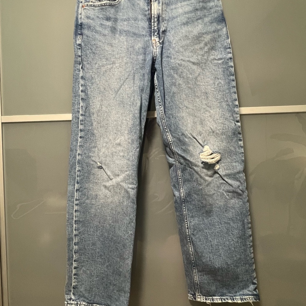 GAP Blue Relaxed Fit Jeans with Distressed Knee